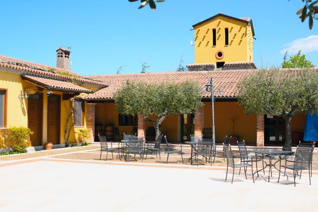 Hotel Agriturismo Macchiacupa Ariano Irpino Exteriér fotografie